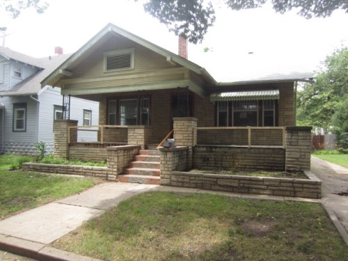 119 N Volutsia St