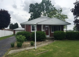 2204 Rosemar Rd