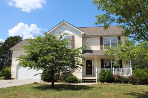 330 Christian Dr NW