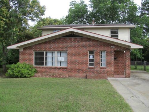 2637 W Edgemont Ave