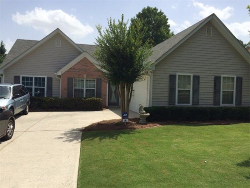 377 Ayelsbury Court