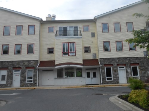 400 Renfro Dr #312