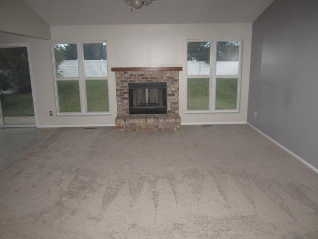 702 Wooded Trail Ct
