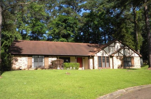 141 Yorkshire Dr