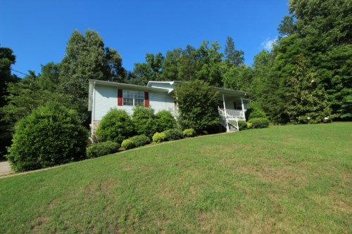 1113 Nathan Hunt Dr
