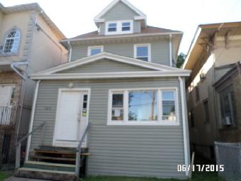 366 Seymour Ave