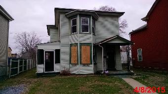 421 Laurel St