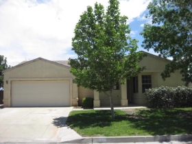 1896 Raspberry Court NE