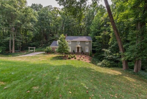 325 Hunters Glen Court