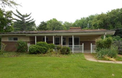 49 Cheshire Dr