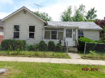 719 Grove St