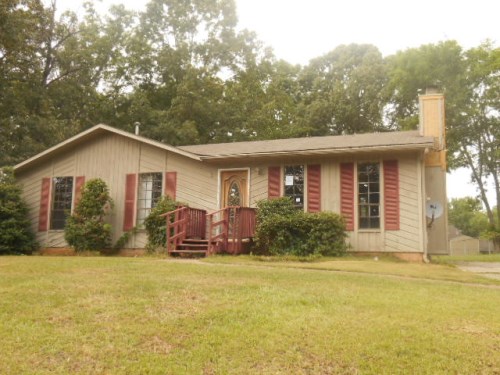 102 Moonglow Drive