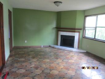 1323 Renee Ave
