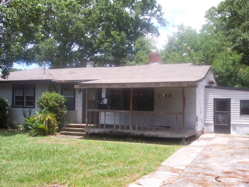 1163 Wycoff Avenue