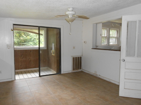 3257 Dogwood Rd
