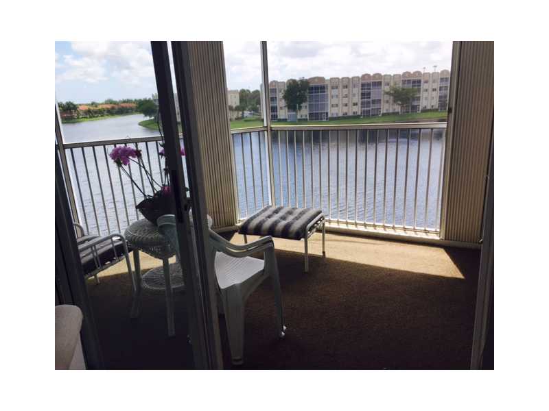 7676 GRANVILLE DR # 403