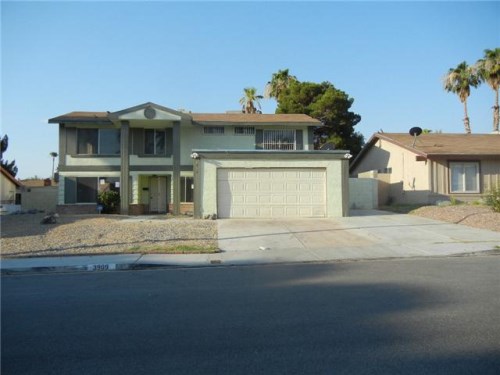 3909 Almondwood Dr