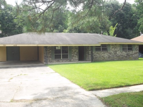 288 W Chalfont Dr