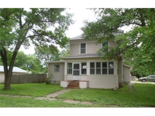 300 Brown St
