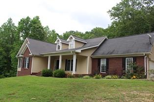 124 Hickory Oak Lane