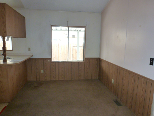 25011 Avenida Laredo