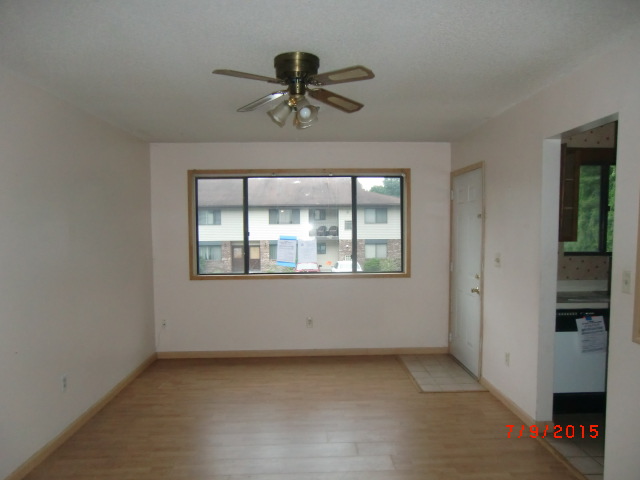 140 Thompson St