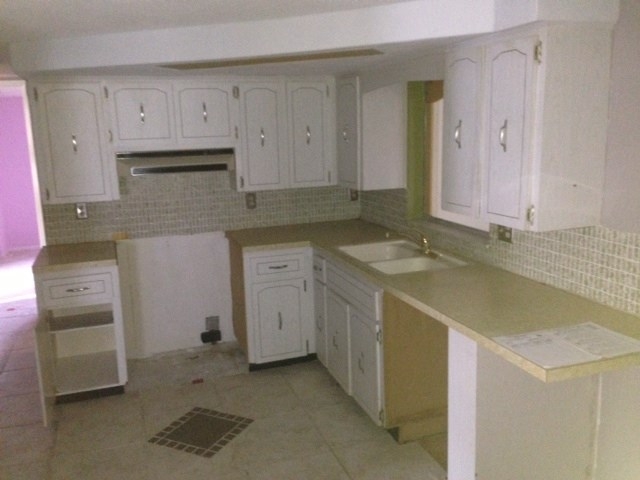 9136 Rainbow Lane
