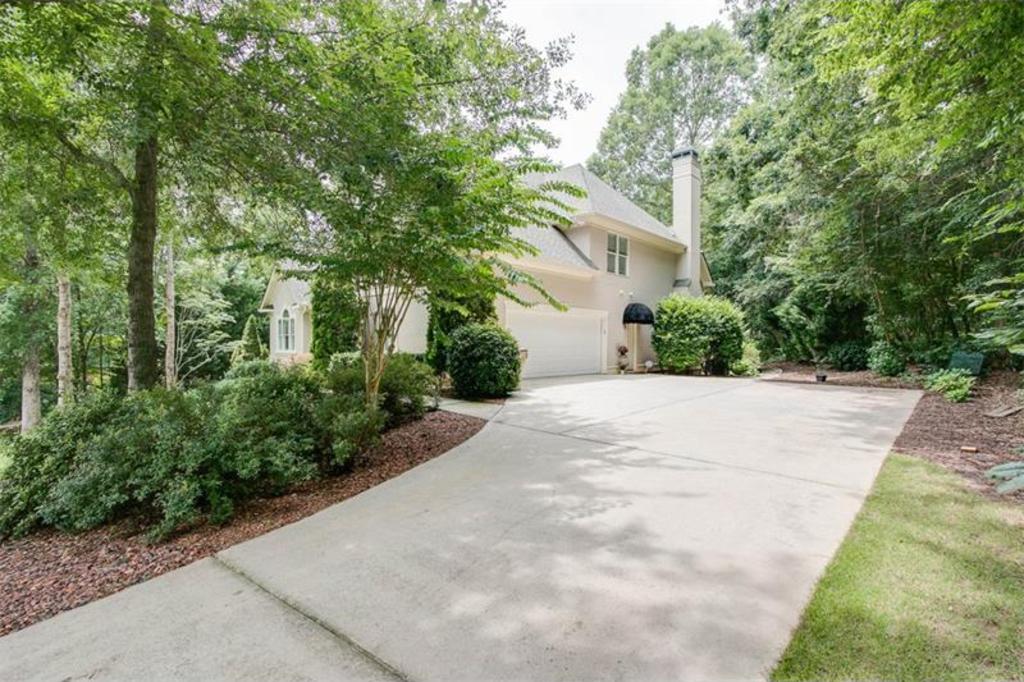 1159 Lexington Ridge Road