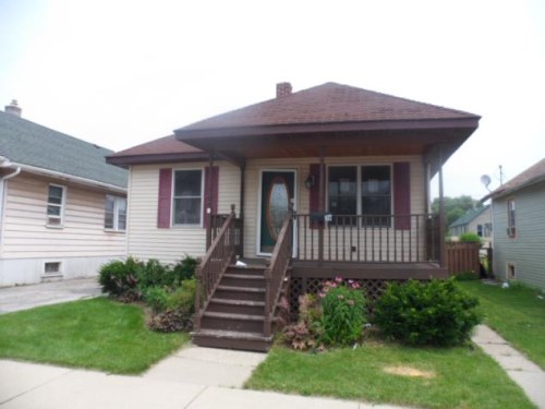 937 Sibley St