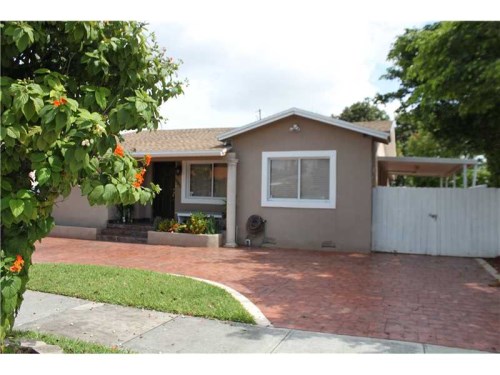 1945 SW 17 ST