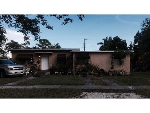 5900 SW 44 TE