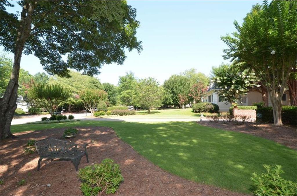 550 Avignon Court