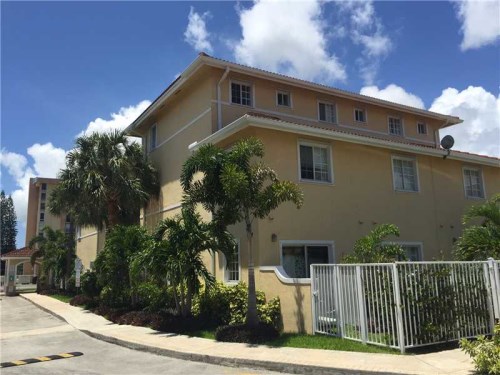2082 NE 167 ST # 2082-2