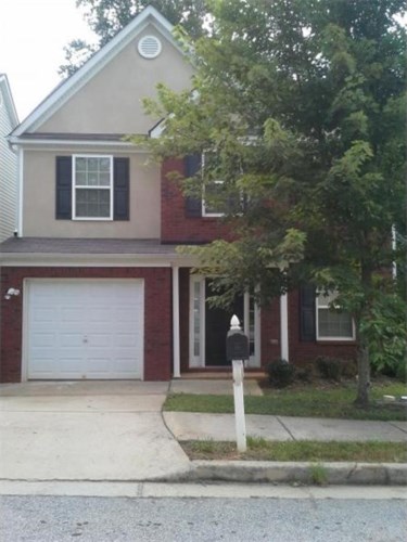 812 Crescent Way