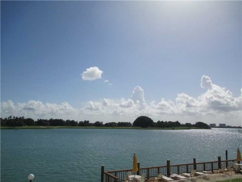 9270 W BAY HARBOR DR # 2E