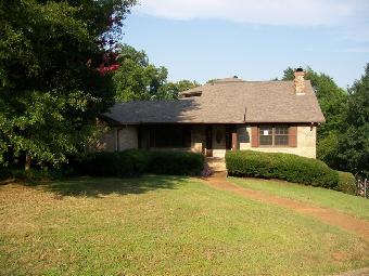 307 Great View Cir