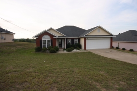 67 Redwood Dr
