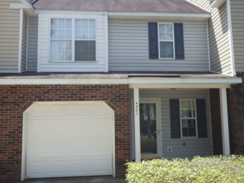 4527 Antelope Ln