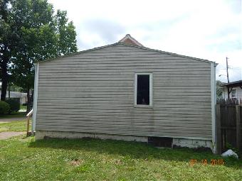 475 Glenn St