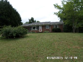 102 Jenny Ln