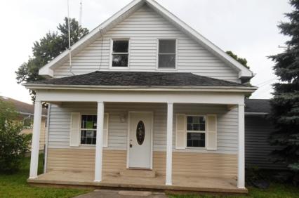 106 S High St