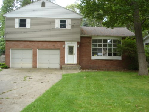 135 California Ave