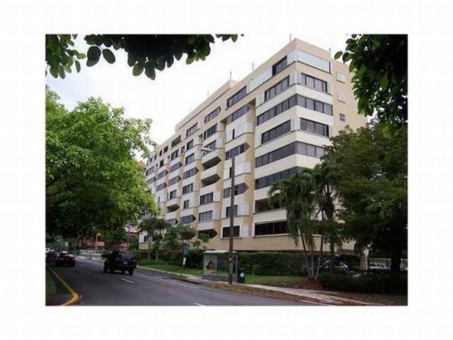 2950 SW 3 AV # 9A