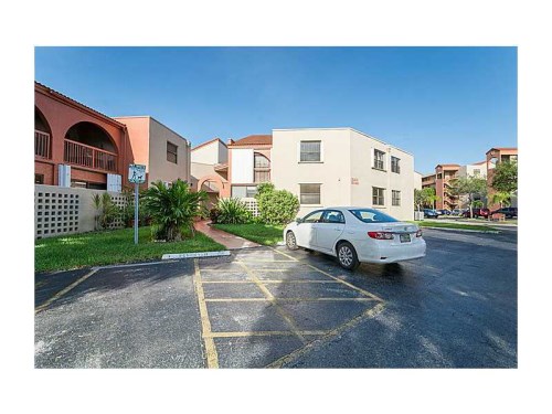 10249 NW 9 ST # 211-8