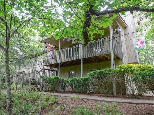 353 Ridgewood Drive