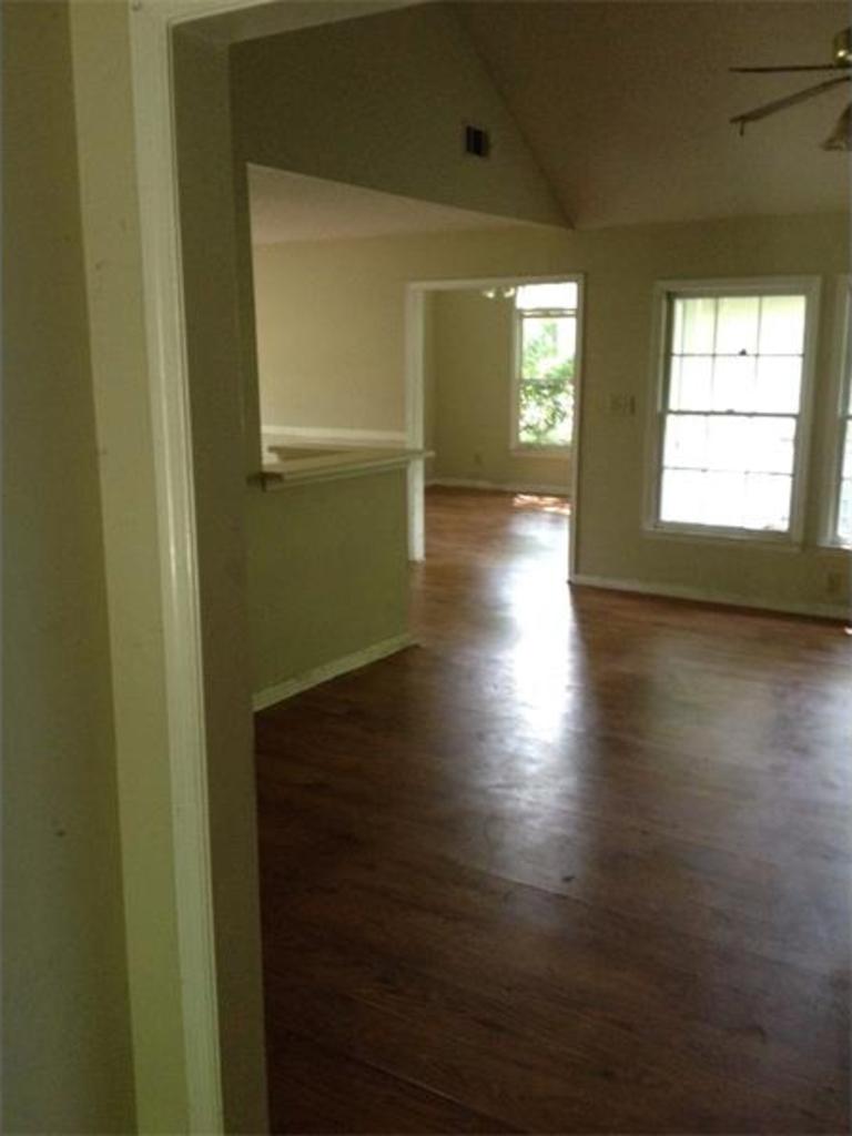 3704 Broken Arrow Lane