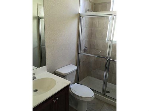 1034 NE 208 ST # 2038