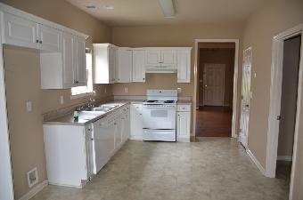 122 Charlton Lane