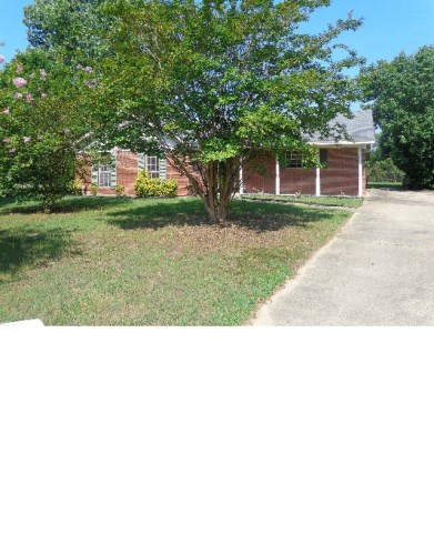 909 Lakeview Ct
