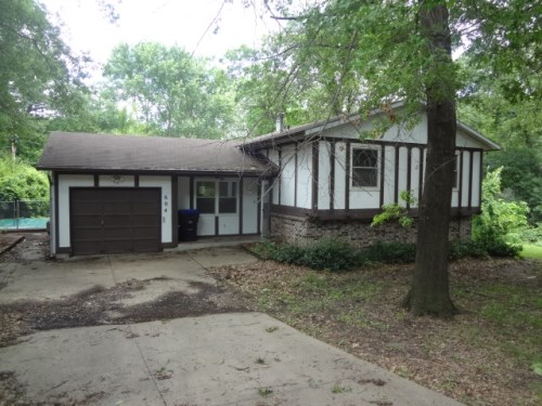 604 NW Half Moon Ct